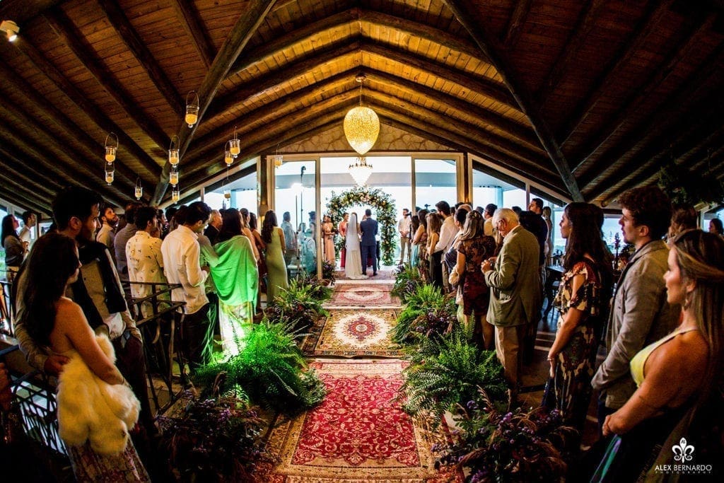 Melhor Local para Casamentos na Praia do Rosa {Fazenda Verde}