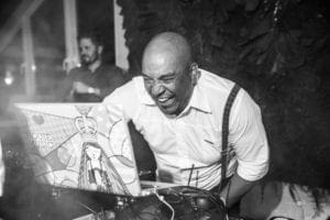 festa dj lê Araujo casamento na praia