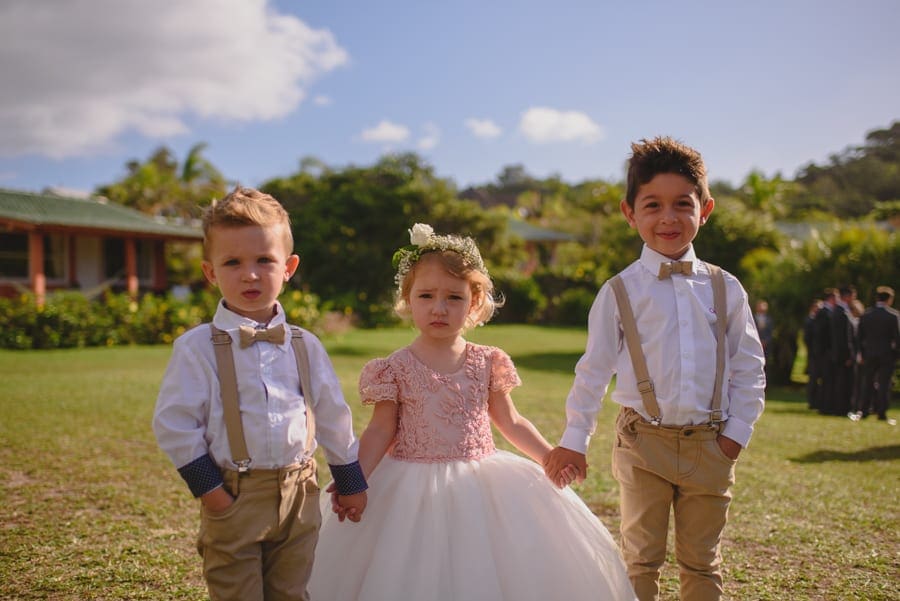 Roupa crianca best sale casamento