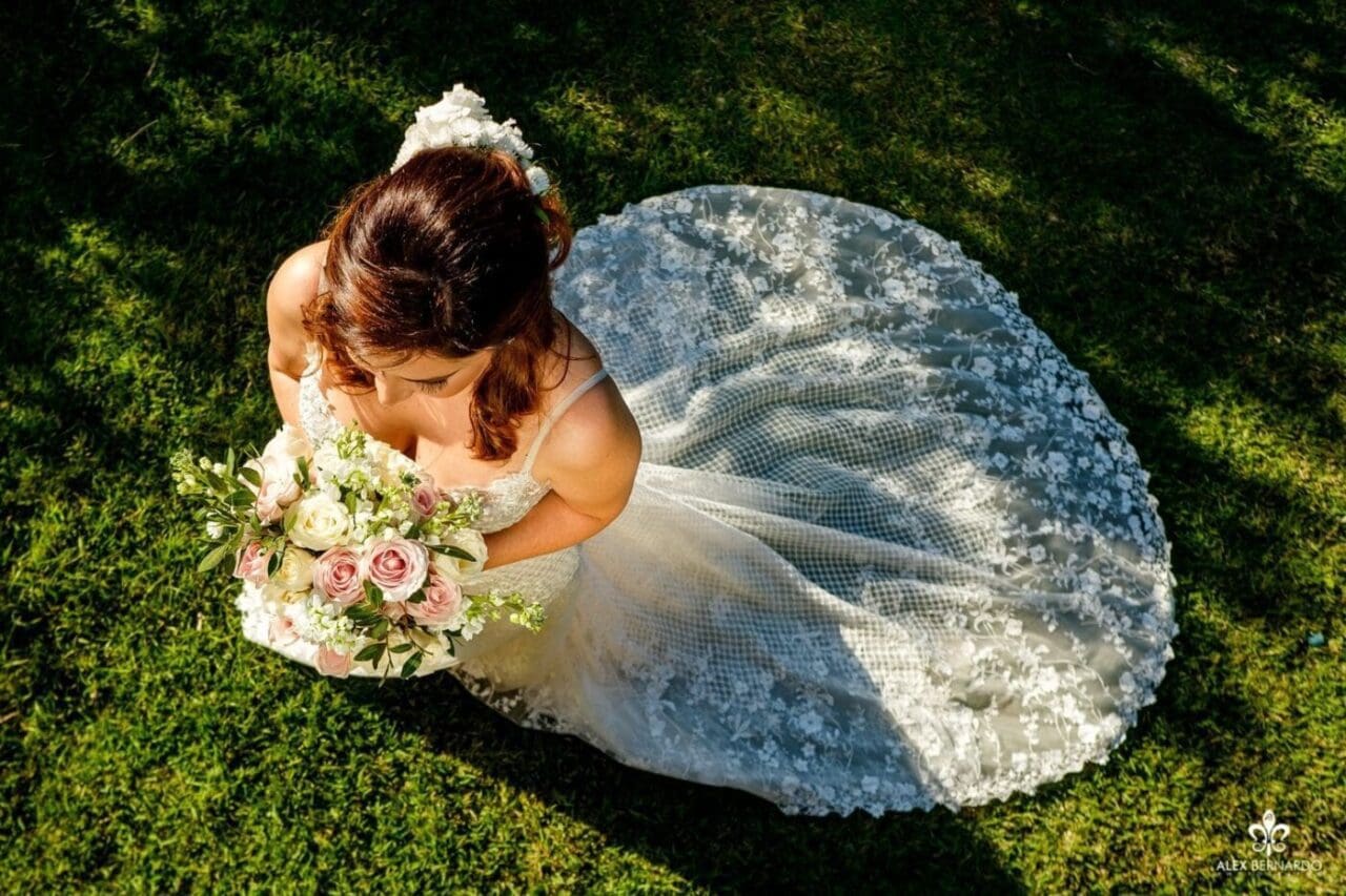 Vestido de noiva sales simples para baixinhas