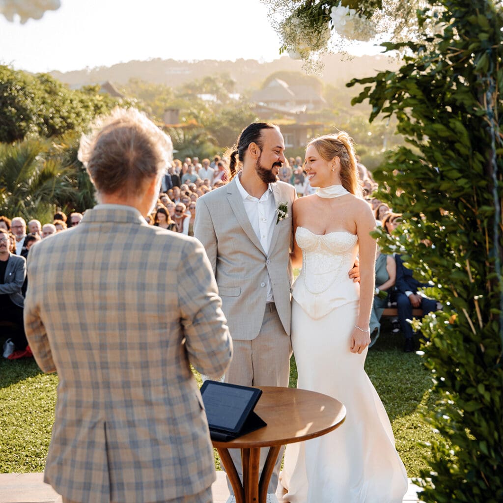 Casamento Gabriel o Pensador na Praia do Rosa