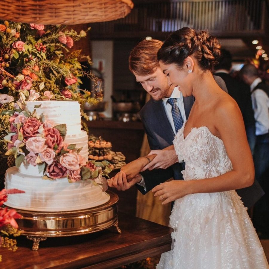 vestido de noiva casamento na praia